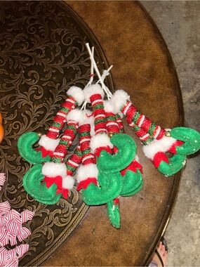 Source Unknown Red, Green and White Elf Shoe Holiday Ornaments